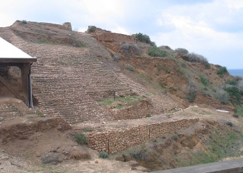 Ashqelon Philistine coastal rampart